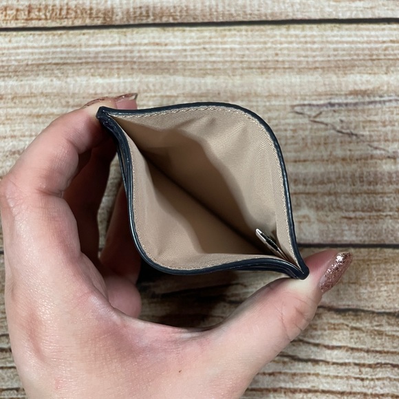 Kate Spade NWT “Spencer” Paper Boats Cardholder - Picture 4 of 10